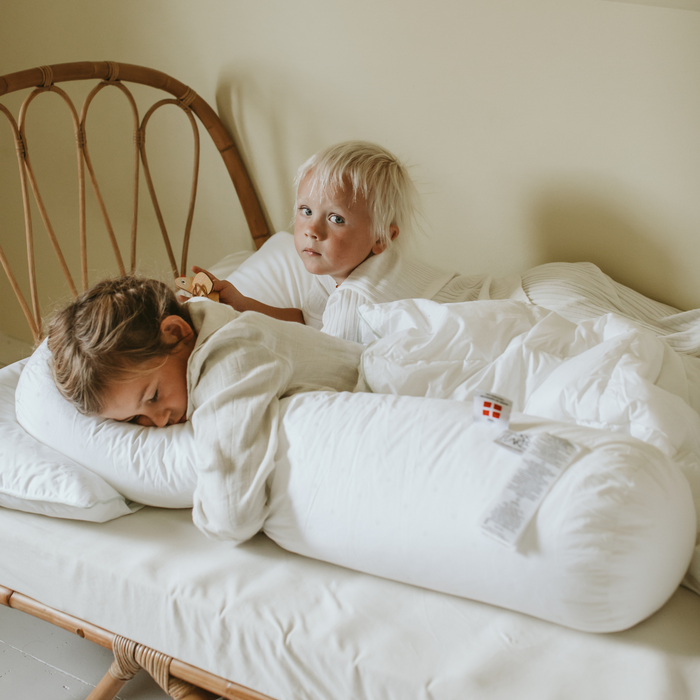 Comfort-I Support Pillow Junior incl. cover - White