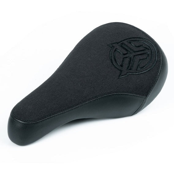 Federal Mid Stealth Logo Seat featuring a black canvas top with faux leather panels, black embroidery, and the signature Stealth Pivotal saddle design.