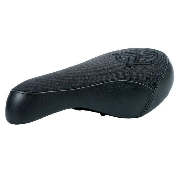 Viewed from an angle, the Federal Mid Stealth Logo Seat features a padded black canvas top with durable faux leather panels and a stitched black embroidered Federal logo.