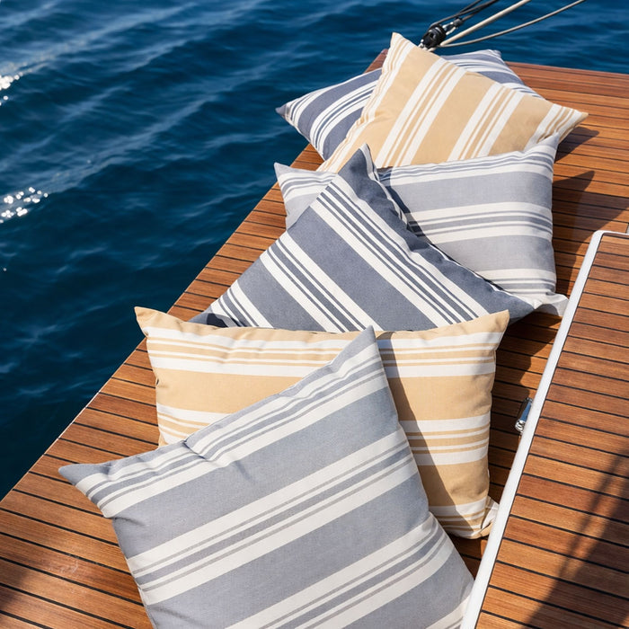 Outdoor pillow 40x60 - Beige stripe