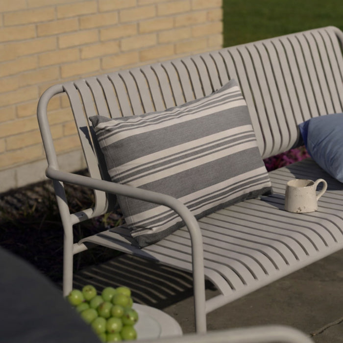 Outdoor Pillow 40x60 - Grey stripe